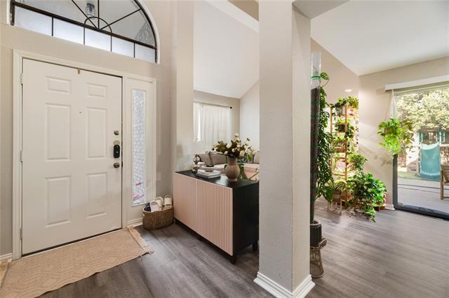 502 Alameda Ave in Duncanville, TX - Foto de edificio - Building Photo