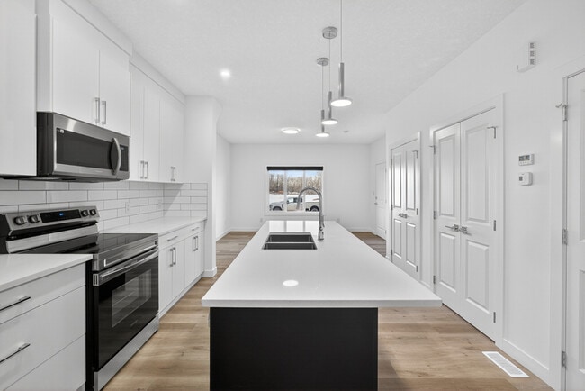 26 Renwyck Pl in Spruce Grove, AB - Building Photo - Building Photo