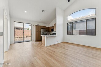 9934 E Empress Ave in Mesa, AZ - Building Photo - Building Photo