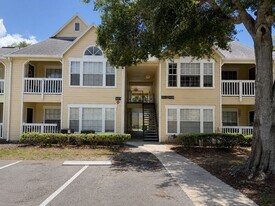 1063 S Hiawassee Rd in Orlando, FL - Building Photo