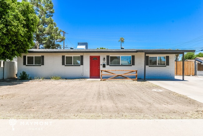 property at 1412 W 7th Ave