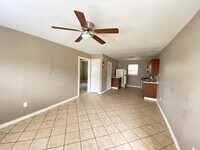 5412 Market St photo'