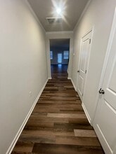 210 Lennox Spg Dr in Wake Forest, NC - Foto de edificio - Building Photo