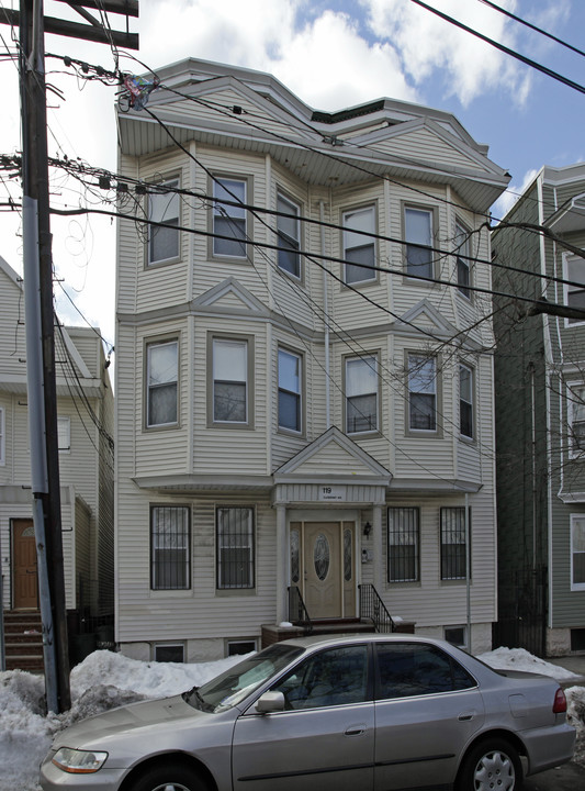 119 Clendenny Ave in Jersey City, NJ - Foto de edificio