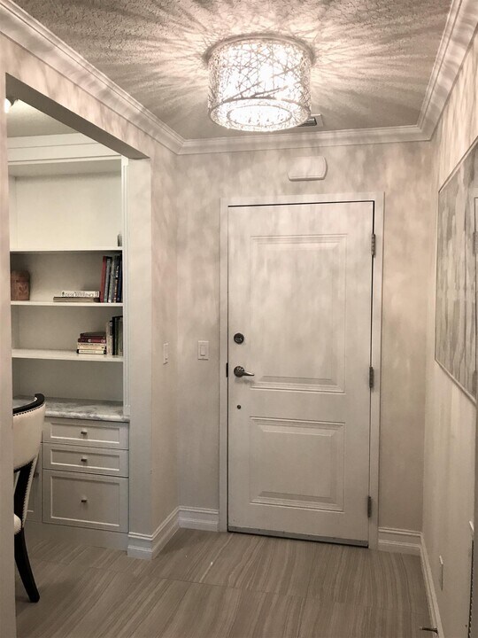 431 Bay Colony Dr N in Juno Beach, FL - Building Photo