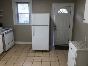 675 Jefferson St in Dubuque, IA - Foto de edificio - Building Photo