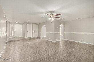 4001 W Libby St in Glendale, AZ - Building Photo - Building Photo