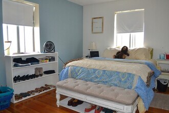 134 Heath St, Unit #1 in Somerville, MA - Building Photo - Building Photo