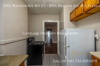 8904 Madison Ave in Cleveland, OH - Building Photo - Building Photo
