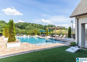 4000 Skyline Rdg Rd in Gardendale, AL - Building Photo - Building Photo