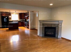 1309 162nd Pl SW in Lynnwood, WA - Building Photo - Building Photo
