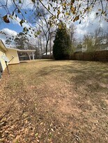 909 Yorktown Rd in Dothan, AL - Building Photo