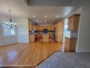 4000 W 34th Ct in Kennewick, WA - Building Photo - Building Photo