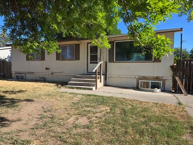 property at 110 5th Ave E