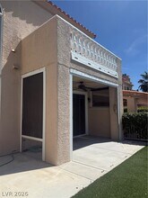 3167 Lido Isle Ct in Las Vegas, NV - Building Photo - Building Photo