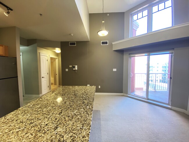 10333-10333-112 112 St NW in Edmonton, AB - Building Photo - Building Photo