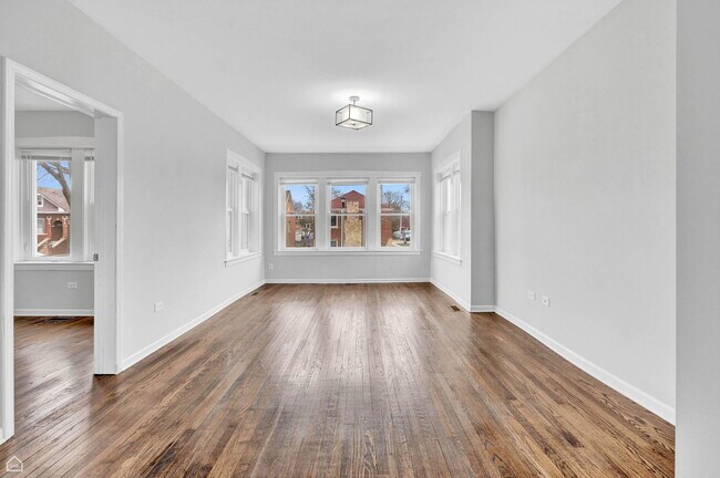 1648 East Ave in Berwyn, IL - Building Photo - Building Photo