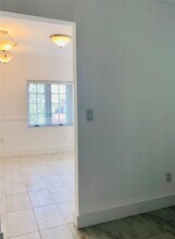 1201 Pennsylvania Ave in Miami Beach, FL - Foto de edificio - Building Photo