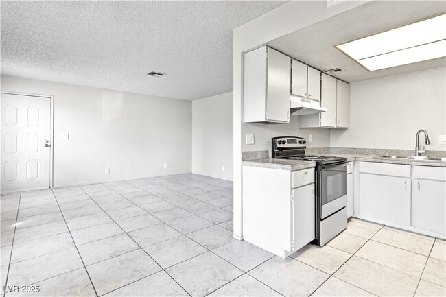 property at 4988 Newport Cove Dr