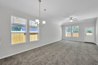 14733 Pinion Ct in Conroe, TX - Building Photo - Building Photo