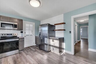 4724 Cane Run Rd in Louisville, KY - Building Photo - Building Photo