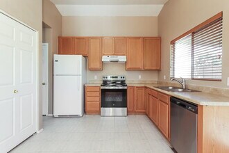 3618 W Creedance Blvd in Glendale, AZ - Building Photo - Building Photo