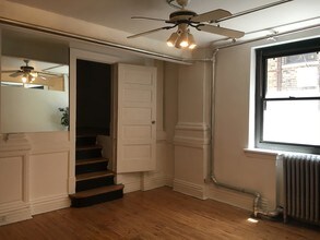 3201-3209 N Clark St in Chicago, IL - Foto de edificio - Building Photo