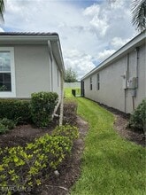 3669 Crimson Ln in Ft. Myers, FL - Building Photo - Building Photo
