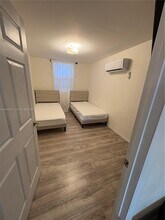 370 NW 188th St in Miami, FL - Building Photo - Building Photo