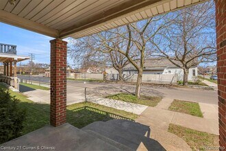1409 N Green St in Detroit, MI - Foto de edificio - Building Photo