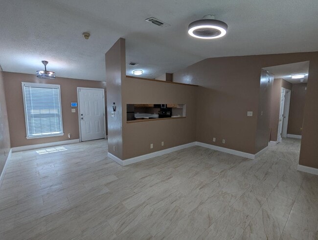 1304 Montego Ct in Albany, GA - Building Photo - Building Photo