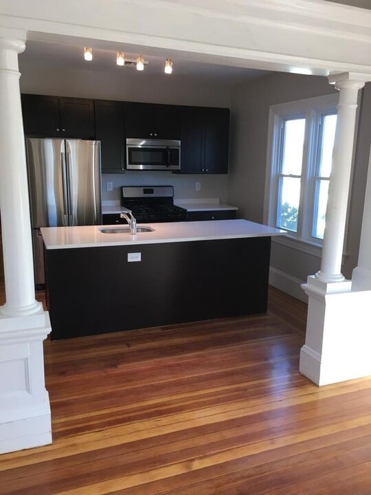637 Smith St in Providence, RI - Building Photo