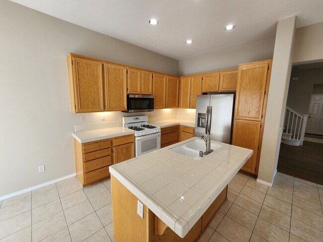 11911 Miro Cir in San Diego, CA - Building Photo - Building Photo