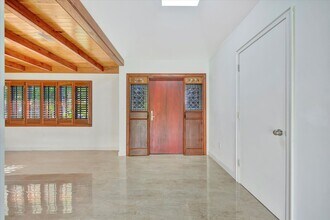 6313 Hollywood Blvd in Sarasota, FL - Building Photo - Building Photo