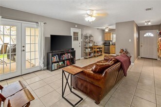 1101 Taurus Cir in College Station, TX - Building Photo - Building Photo