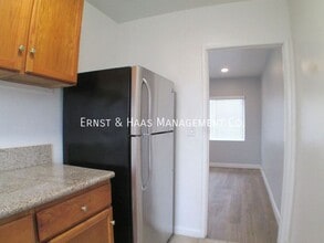 815 E 9th St in Long Beach, CA - Building Photo - Building Photo