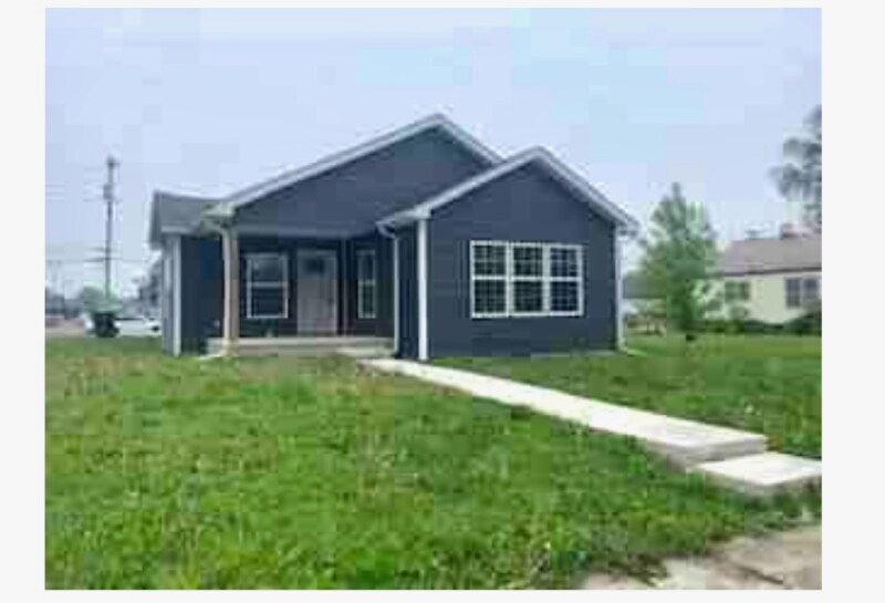 631 N Mulberry St in Muncie, IN - Building Photo