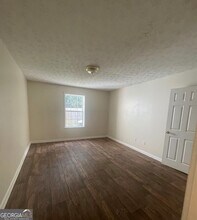 105 Clara Jean Ct in Lagrange, GA - Building Photo - Building Photo