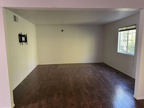 1205 Sasebo St NE in Albuquerque, NM - Building Photo - Building Photo