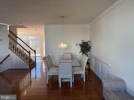 13395 Sir Ramsay Way in Herndon, VA - Building Photo