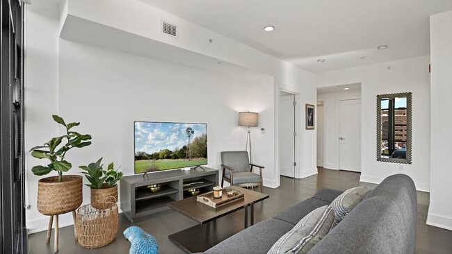 property at 1901 6th St NW