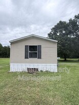 1908 Center St in Vinton, LA - Building Photo