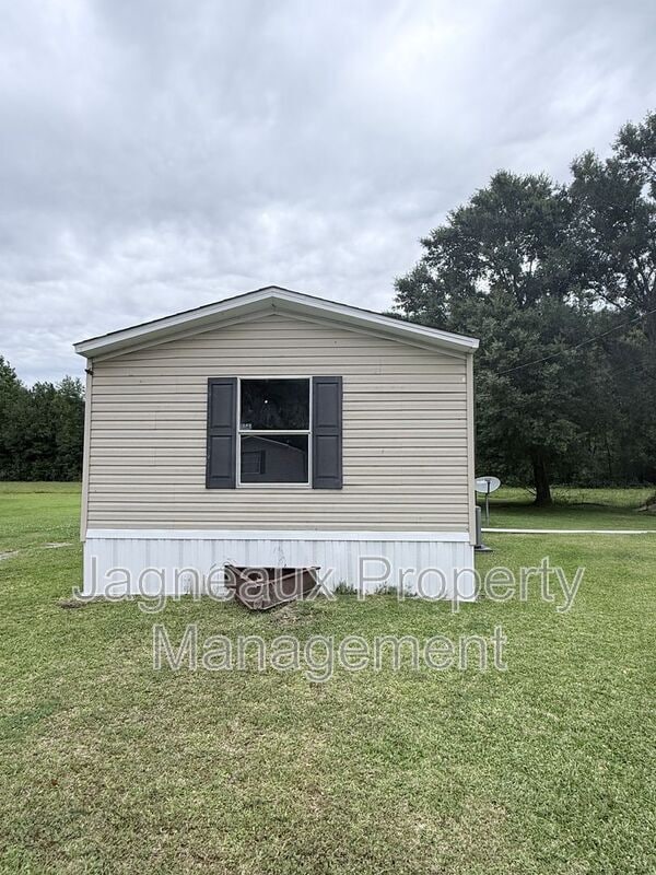 property at 1908 Center St