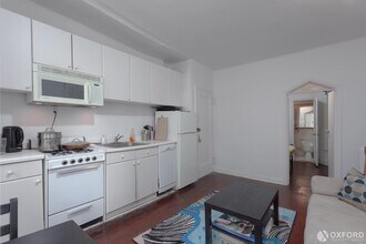 224 E 95th St-Unit -4-C in New York, NY - Building Photo - Building Photo