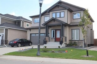 78 Springwater Rd in Winnipeg, MB - Building Photo