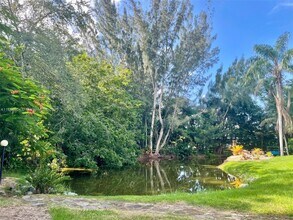 4301 SW 101st Ave in Davie, FL - Building Photo - Building Photo