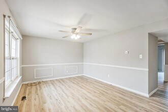 63 Villanova Ct in Sicklerville, NJ - Building Photo - Building Photo