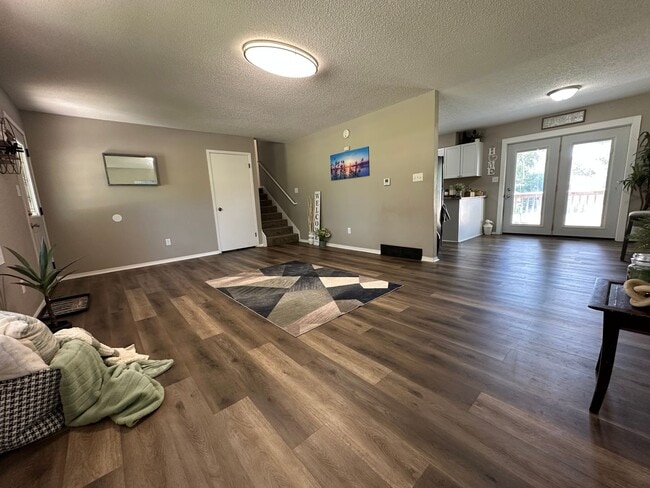 property at 1321 Shultz St