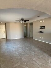 516 Valdosa Dr in Laredo, TX - Building Photo - Building Photo