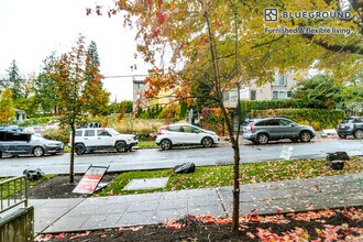 4302 7th Ave NE in Seattle, WA - Building Photo - Building Photo